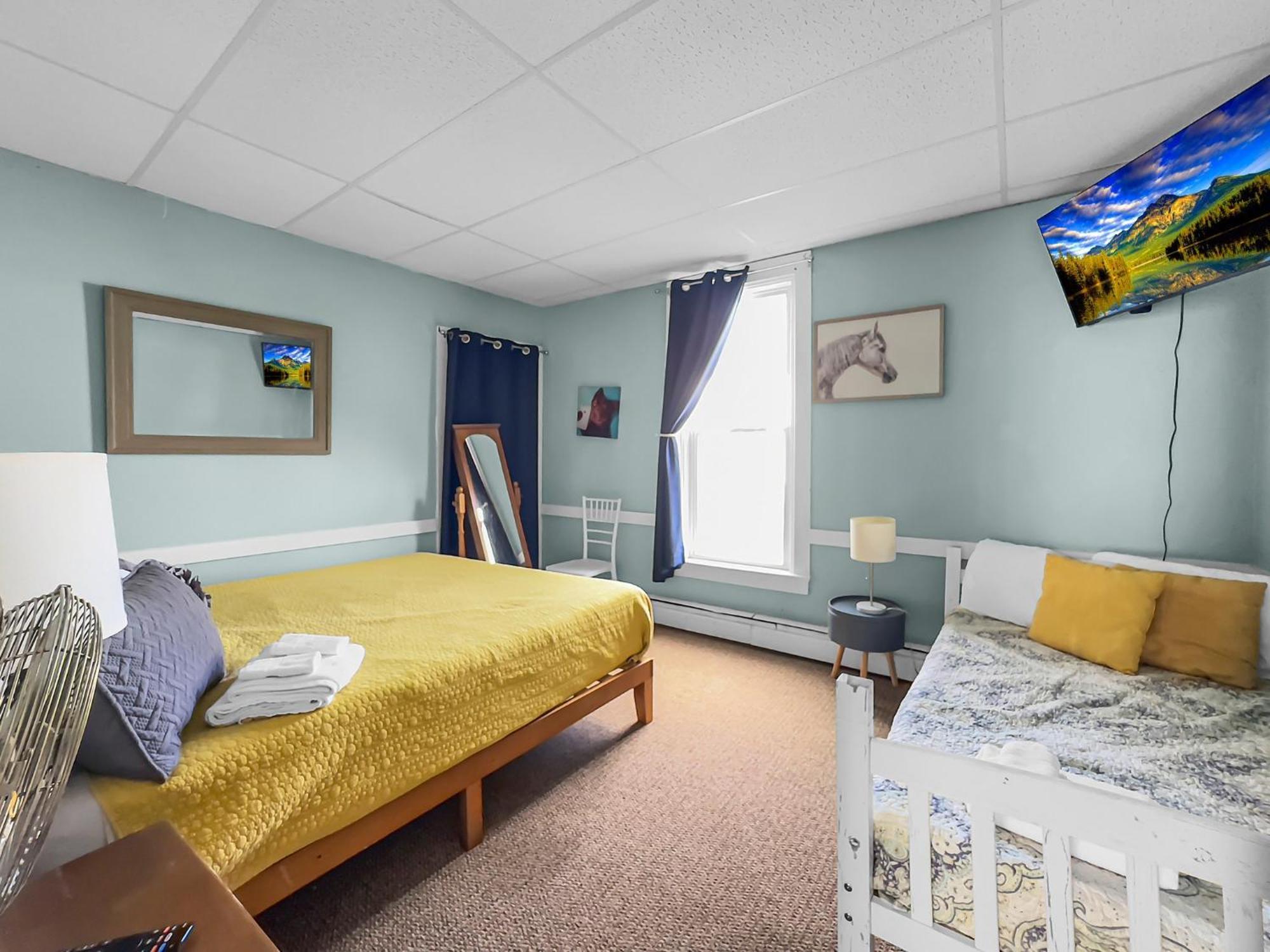 The Kelly House - 4 Bedroom Historic Lodge - Downtown Ellicottville Dış mekan fotoğraf