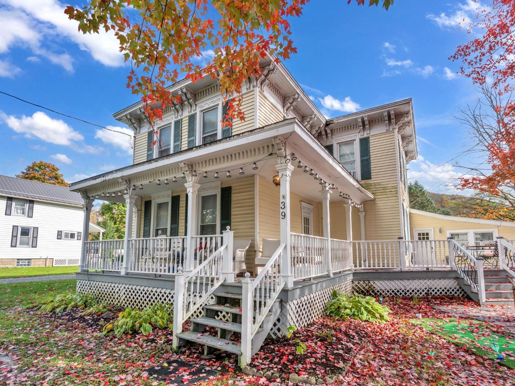The Kelly House - 4 Bedroom Historic Lodge - Downtown Ellicottville Dış mekan fotoğraf